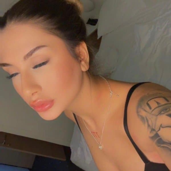 Asya - Neu in deiner Stadt Baby